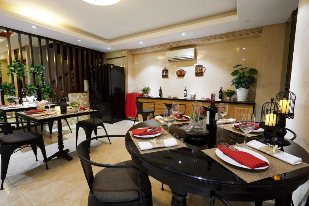 B&B Hanoi Hotel Экстерьер фото