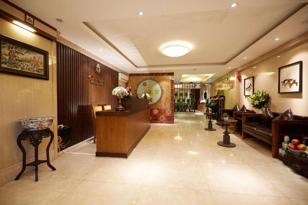 B&B Hanoi Hotel Экстерьер фото